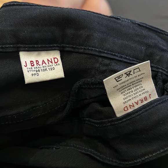 J BRAND THE DEAL SKINNY LEG - Picture 5 of 5